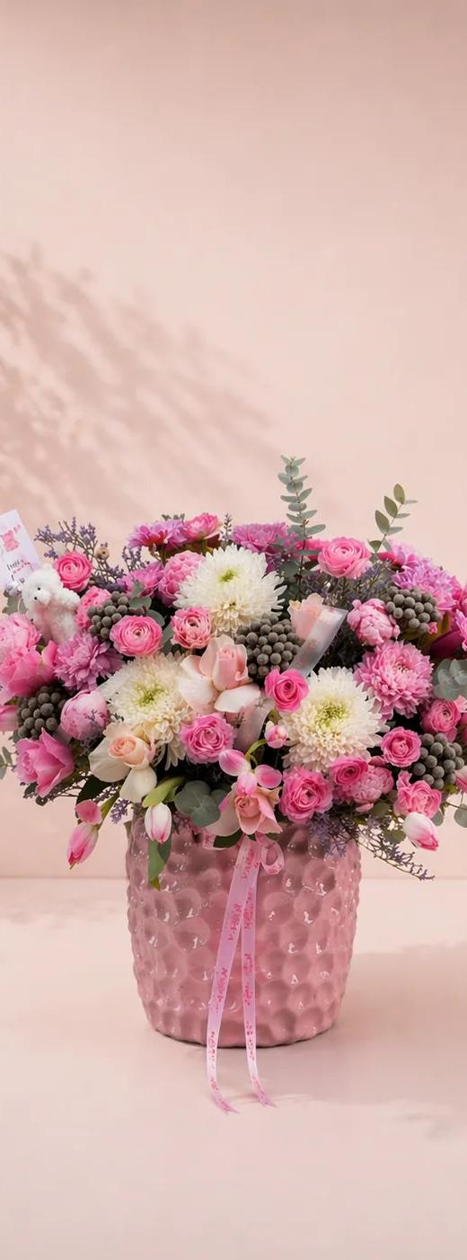 Soft Pink Deluxe Çiçek Aranjmanı (Özel Tasarım)