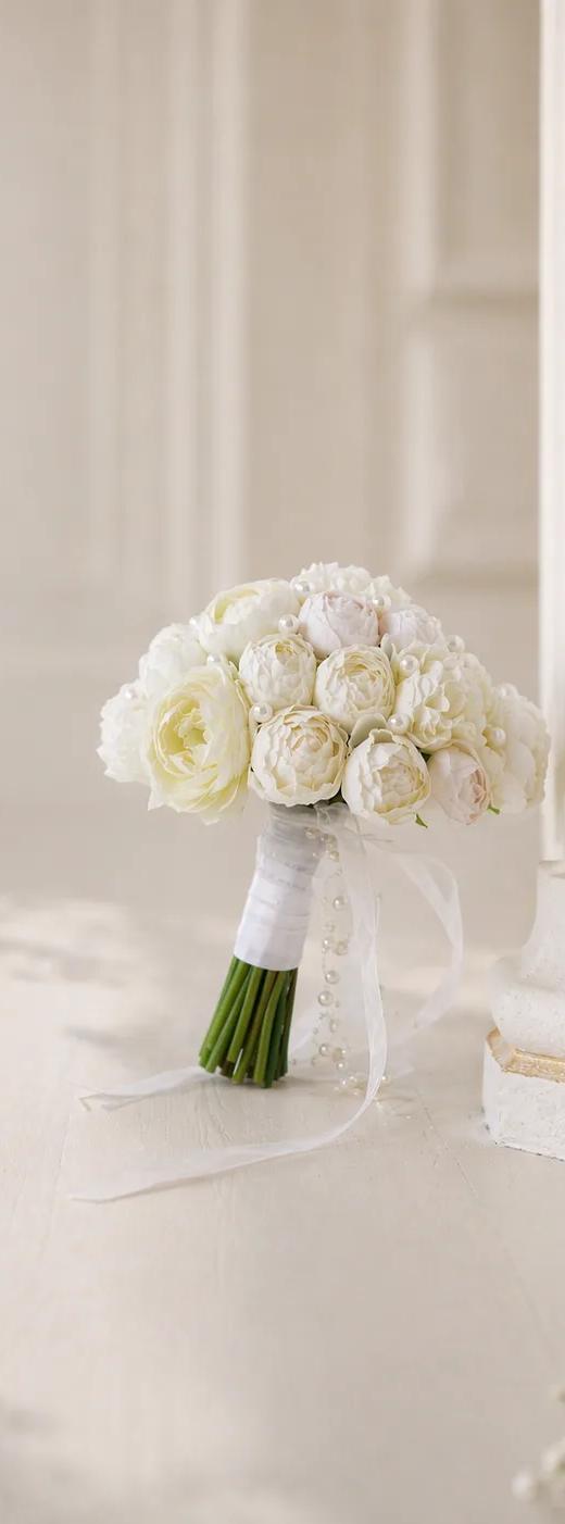 Şakayık Gelin Buketi | Beyaz Zarif Düğün Buketi