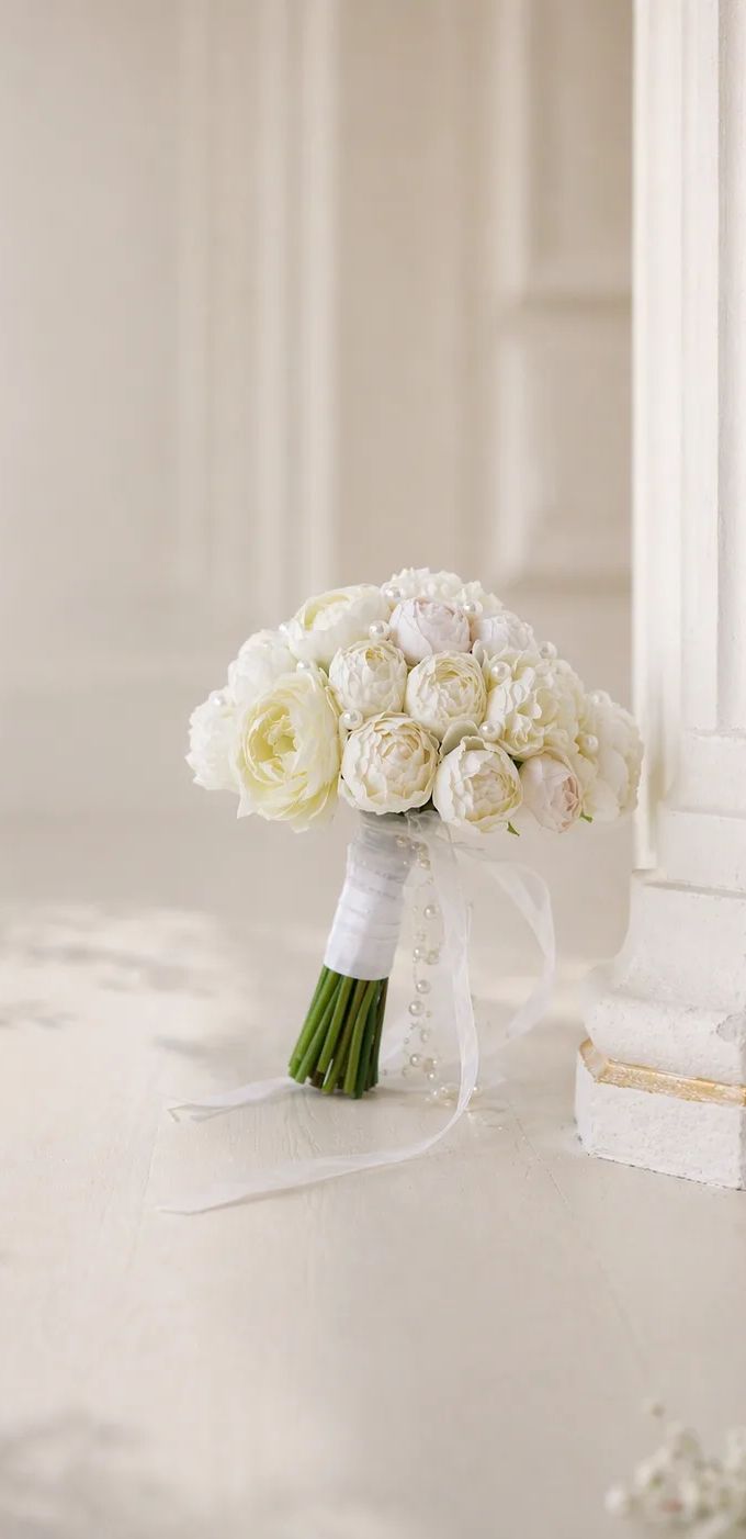 Şakayık Gelin Buketi | Beyaz Zarif Düğün Buketi